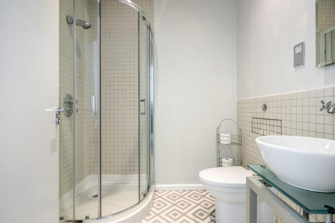 Roomspace Serviced Apartments - Princes House Brighton Bagian luar foto